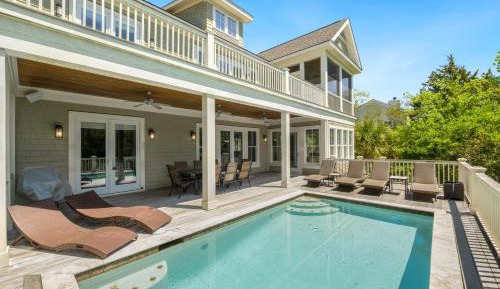 Six-Bedroom House