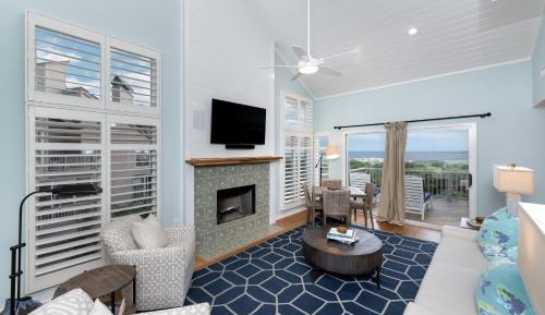 Four-Bedroom Apartment