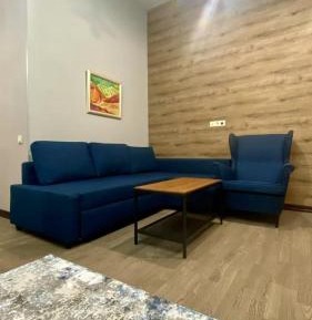 Suite with Mountain View