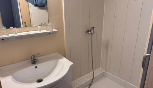 Double Room with Shared Toilet
