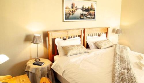 Deluxe Double or Twin Room with Garden View
