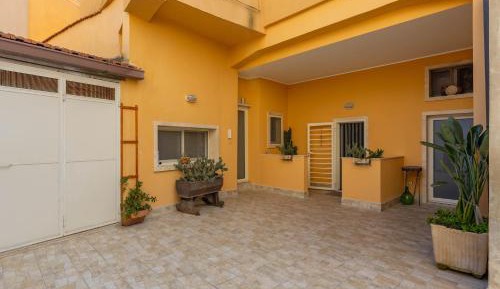 Double or Twin Room with Private Bathroom