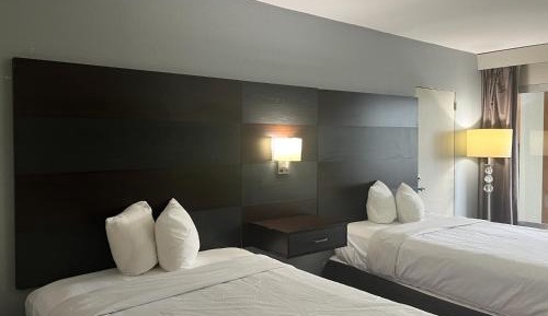 Quadruple Room - Non-Smoking