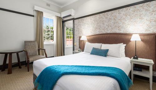 Queen Room