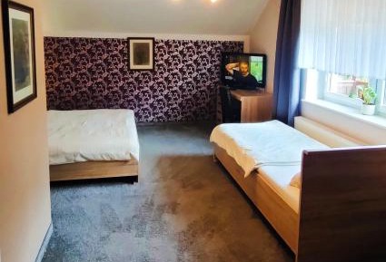Large Double or Twin Room