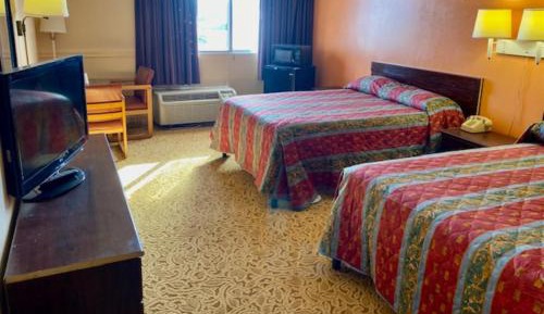 2 Full Bed Smoking