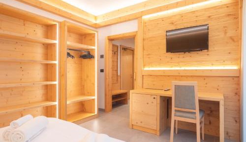 Luxury Quadruple Room