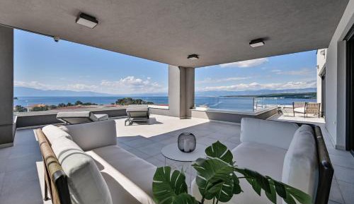Penthouse Apartment