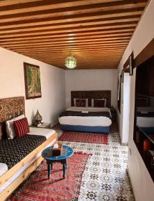 Deluxe Room (2 Adults + 1 Child)