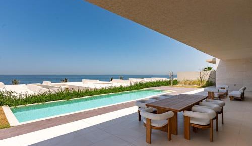Villa - Beach Front