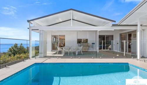 Four-Bedroom Holiday Home