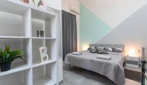 One-Bedroom Standard Apartment