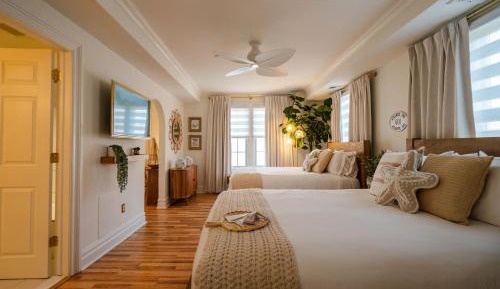Queen Suite