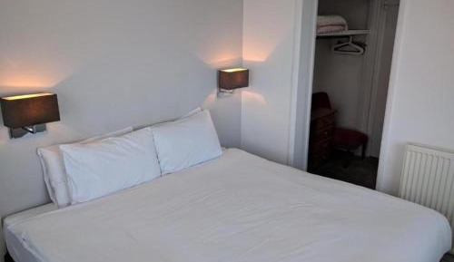 Small Double room