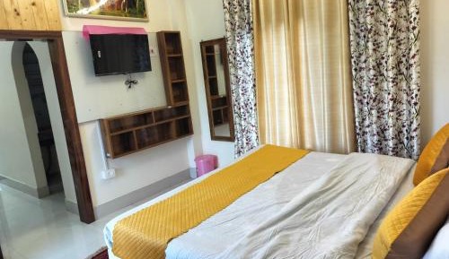 Double Room with Mountain View