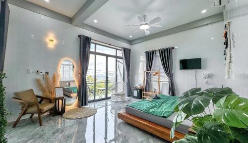 Double Room with Balcony and Sea View