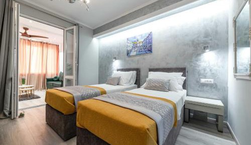Deluxe Double or Twin Room with Balcony