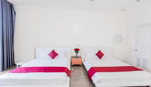 King Room with Two King Beds