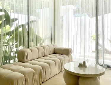 Superior King Suite