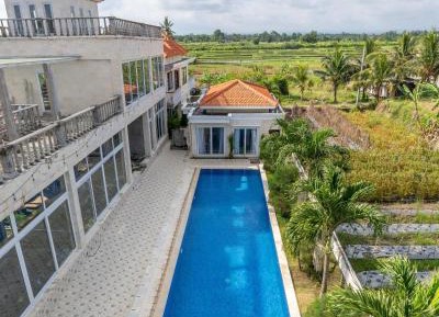 Double Room with Pool View