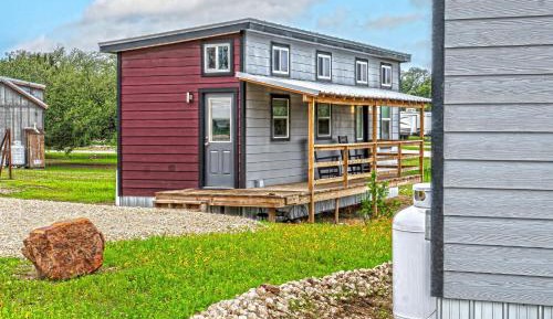 One-Bedroom Holiday Home