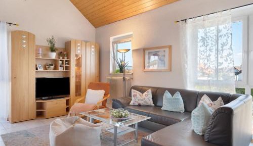 Superior One-Bedroom Apartment with Balcony