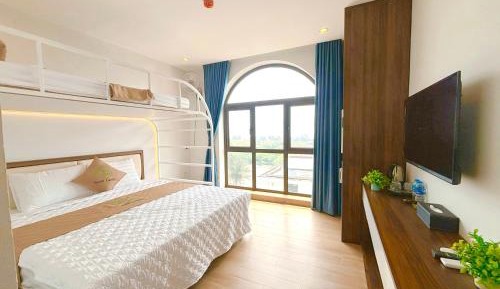Studio with Balcony