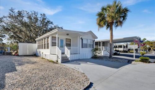 Three-Bedroom Vacation Home 