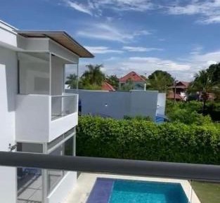 One-Bedroom Villa