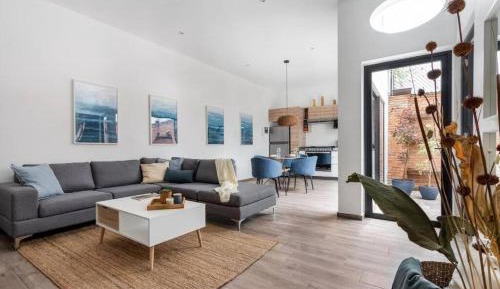 Two-Bedroom Apartment with Terrace