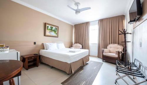 Standard Queen Room