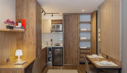 One-Bedroom Apartment