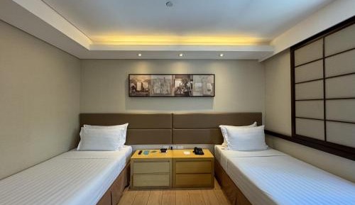 Business Twin Room