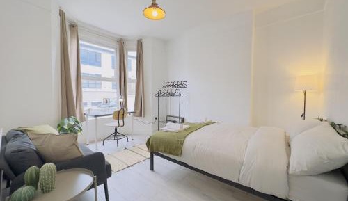 Double Room with Shared Bathroom