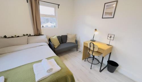 Double Room with Shared Bathroom