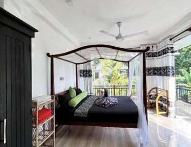 King Room with Pool View