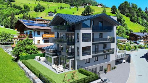 Two-Bedroom Apartment with Mountain View