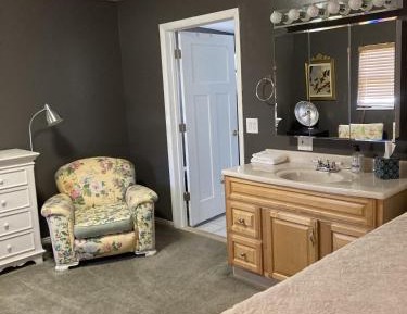 One-Bedroom Cottage