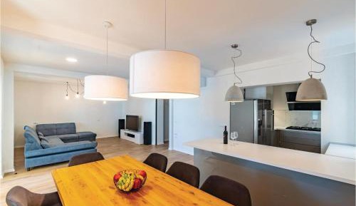 Six-Bedroom Holiday Home