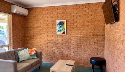 One-Bedroom Villa