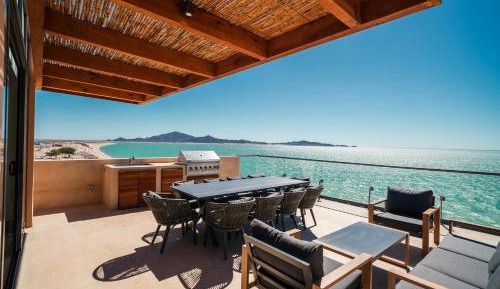 Three-Bedroom Apartment - Oceanfront