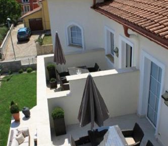 Two-Bedroom Apartment Standard