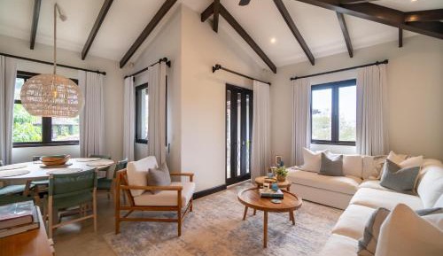 Four-Bedroom Holiday Home
