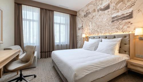 Business Double Room with Extra Bed