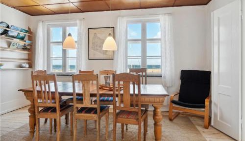 Three-Bedroom Holiday Home 