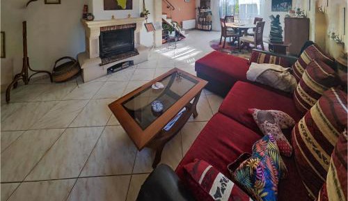 Two-Bedroom Holiday Home