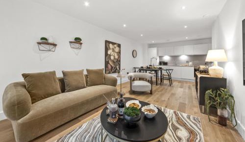 Two-Bedroom Apartment with Balcony