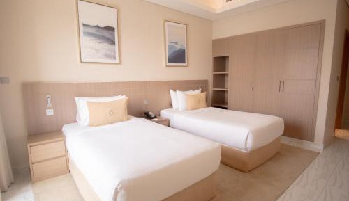 Premium Two-Bedroom Apartment - Inclusive of complimentary shuttle bus to Mamzar Beach, Deira City Center & Dubai Festival City Mall