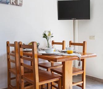 One-Bedroom Apartment (2-4 Adults) 