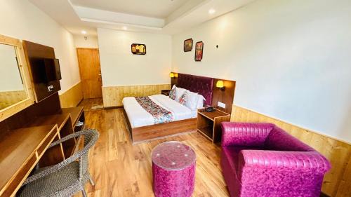 Superior Queen Room